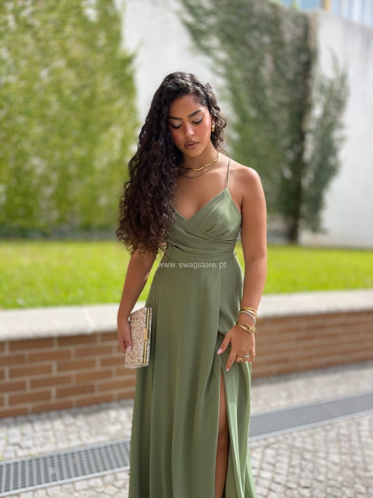 Claire olive 