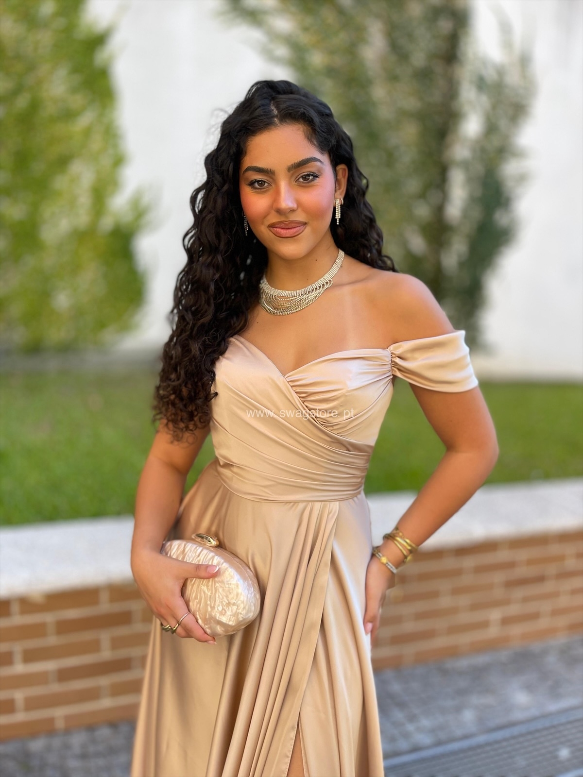 NELMA TAUPE
